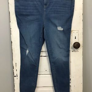 Torrid High Rise Mid Fit Distressed Super Skinny